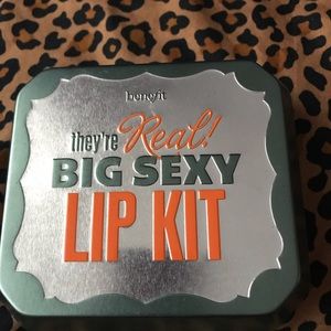 Benefit Lipstick